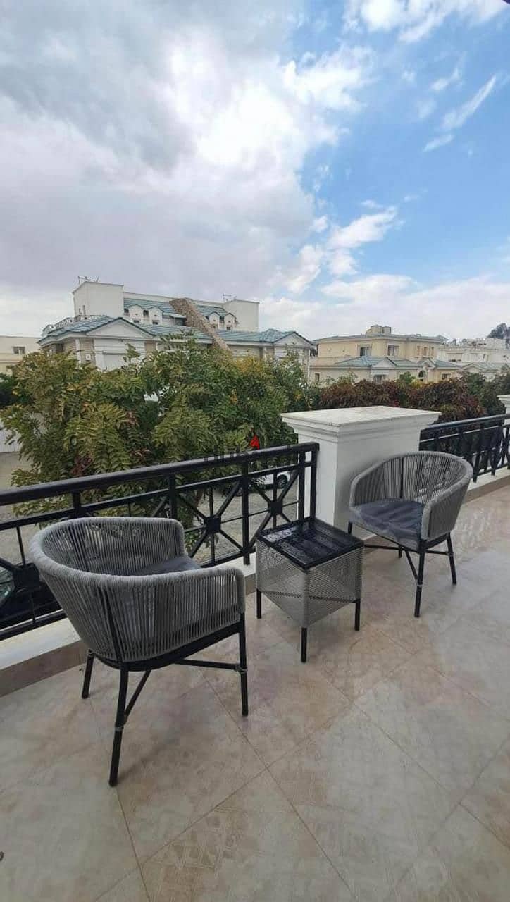 بمقدم 0% -   تاون هاوس بجاردن -  townhouse - 210m  استلام قريب - وجهه بحري - اكتوبر - ماونتن فيو 4