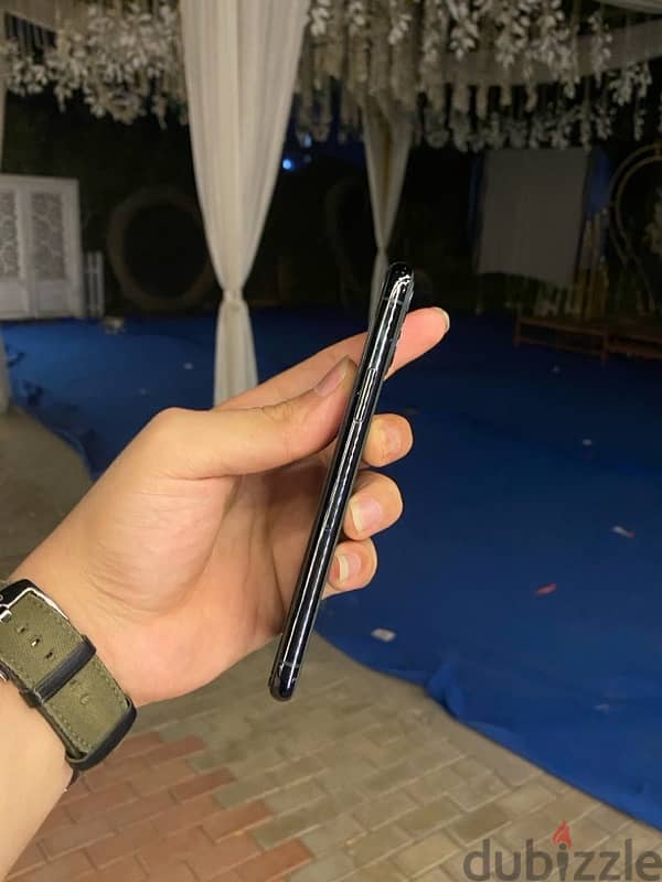 iphone 11 pro 2