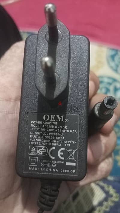 ADAPTOR OEM 22V 818ma