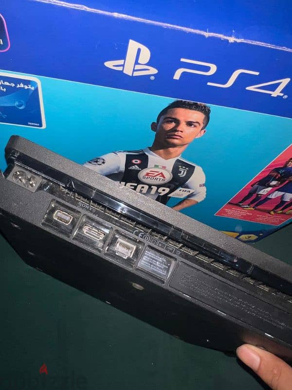 ps4 lightly used 2