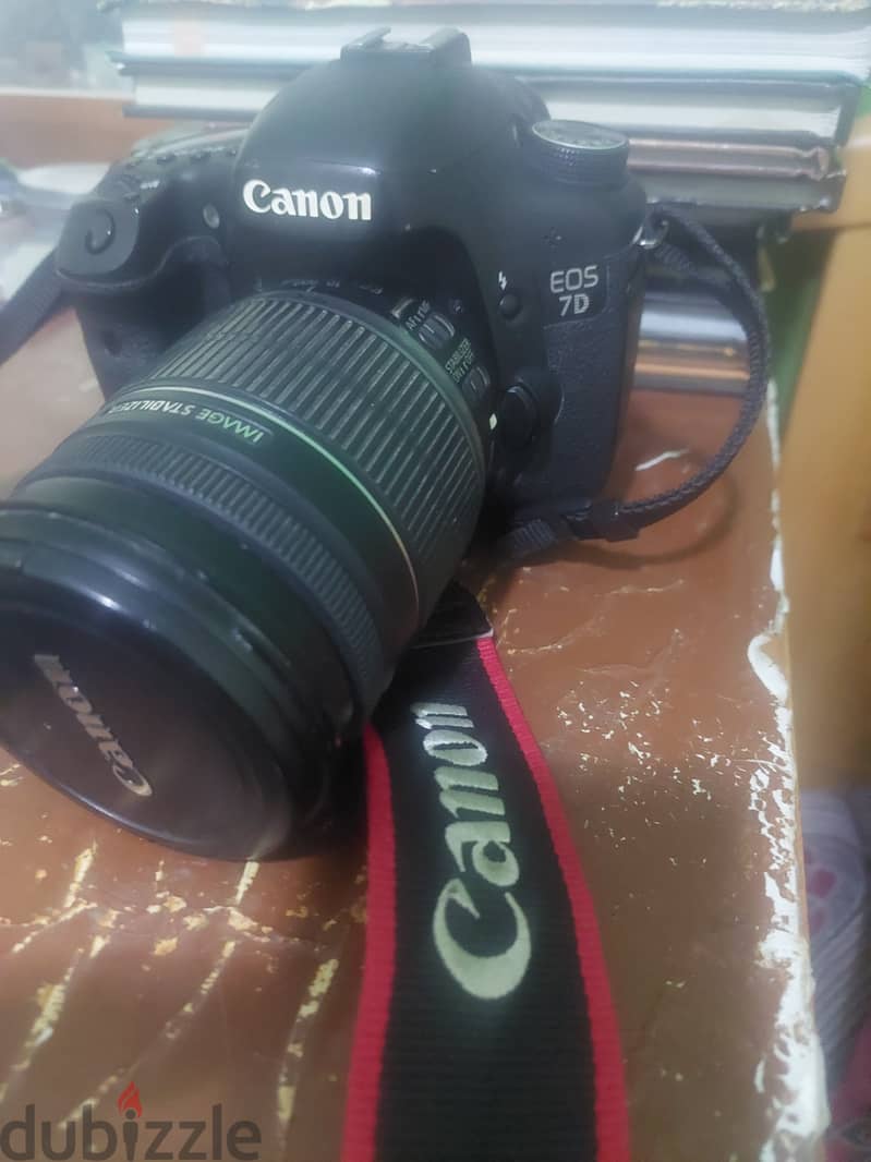 Canon 7d with 200mm camera for sale 1