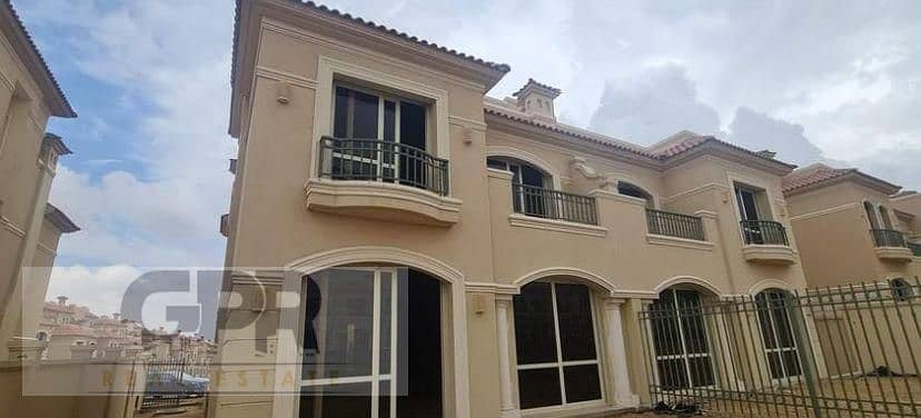 Villa for sale at a bargain price in Patio Town by La Vista next to the American University AUC 8