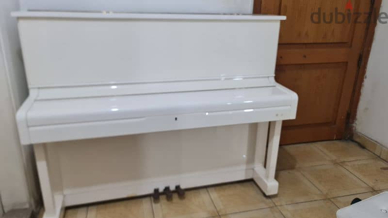 Samick piano Made in Korea  as new 11