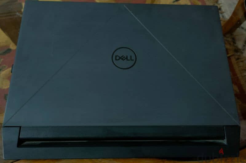 Dell Gaming G15 5530 2