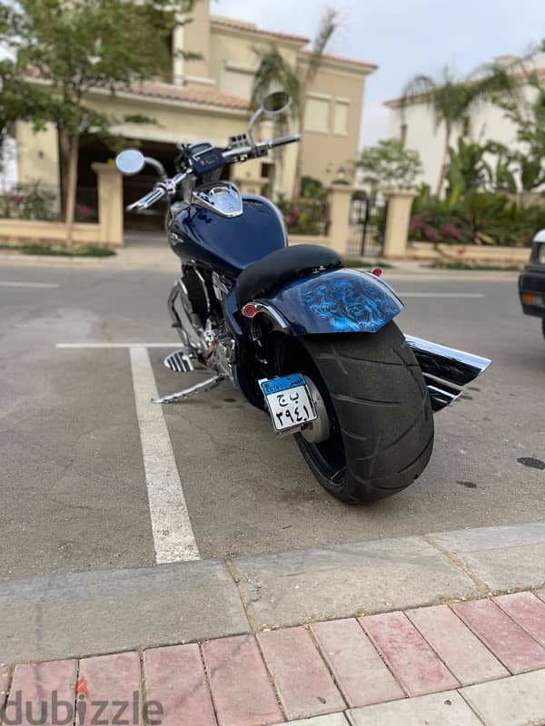 Suzuki Boulevard 3