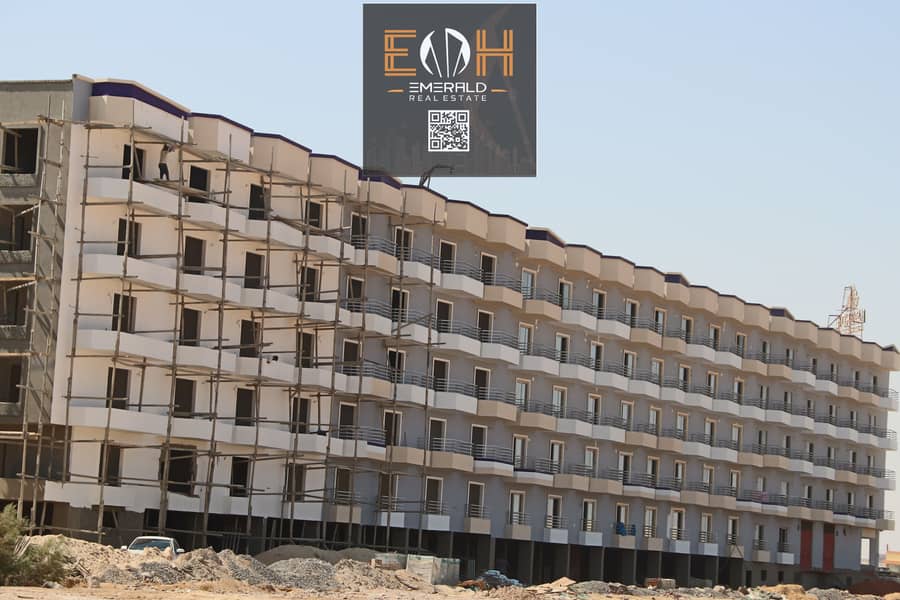 Beach front largest in Hurghada compound with private beach, 9 pools, 4 aquaparks, gym. laundry, security 24h, shops 16