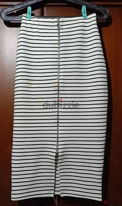 Pencil Skirt with Zipper for the front Side 0