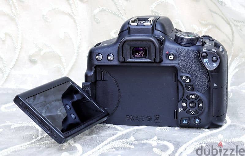 كانون 750D بلينس 135-18 IS حالة الزيرو CANON 750D 3