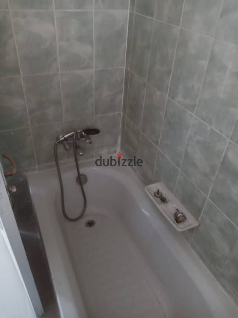 In Madinaty, an apartment for rent, empty law, area of ​​​​132 square meters, a view of the garden and a street in front of Al-Far Market and the mosq 1