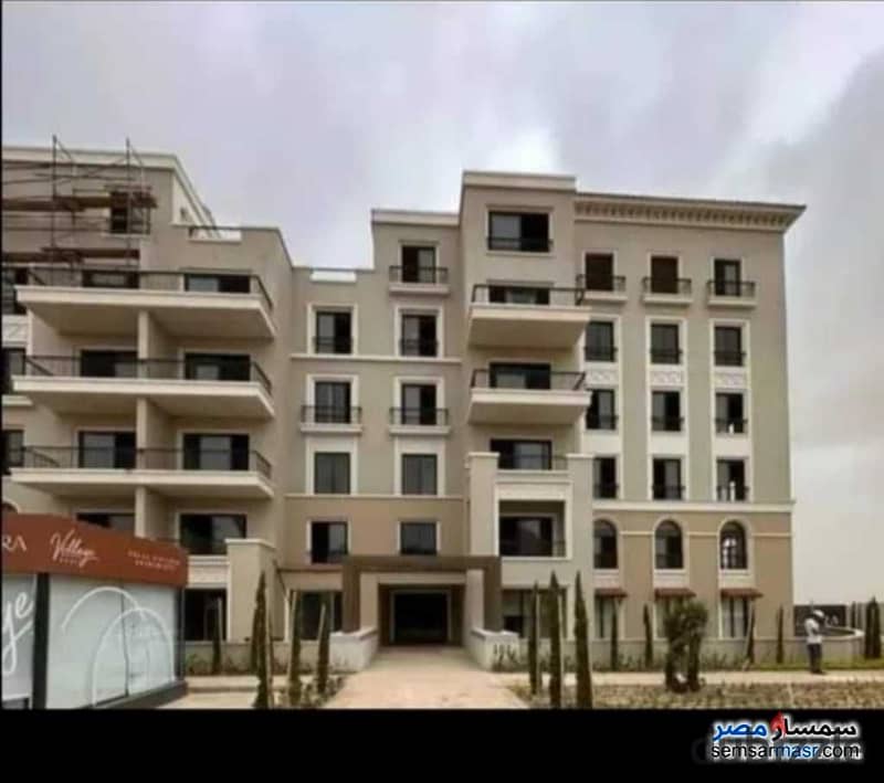 Apartment for sale in Village West Compound, Sheikh Zayed, with a distinctive view 7