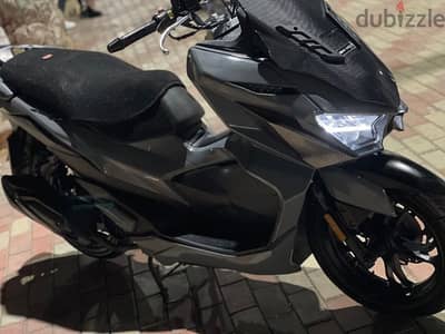 scooter Sym Jet X model 2022/ للبيع اسكوتر اس واي ام جيت اكس موديل 22