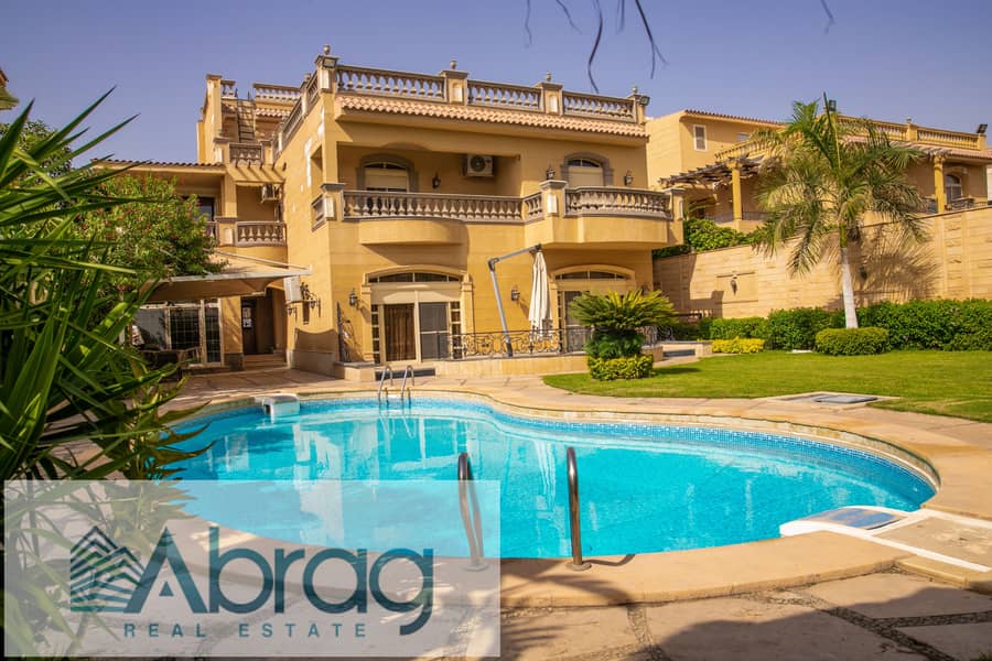 For sale standalone villa with swimming pool 550 buildings + 950 m finishing land in Al Shorouk 2000 Compound 9