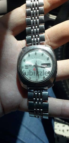 ساعه seiko اصلى تعمل بالنبض 2