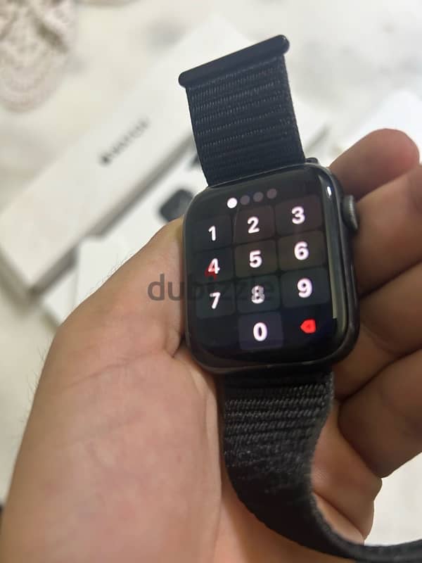 apple watch SE 5