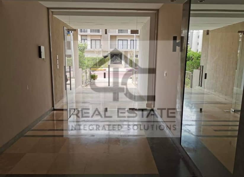 Resale apartment, fully finished, nautical, immediate receipt, ground floor in Al Marasem, 124 square meters 4