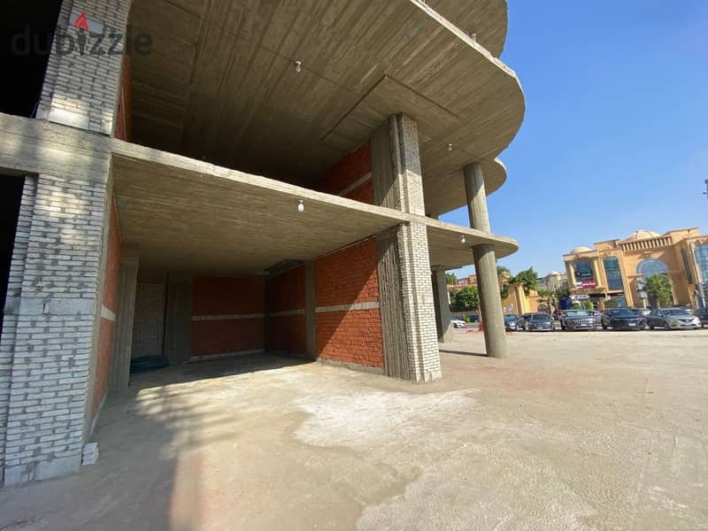 Shop for sale with the highest investment return in the heart of Sheikh Zayed next to Downtown, in installments 1