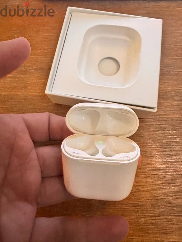 Apple AirPods 2nd generation 5