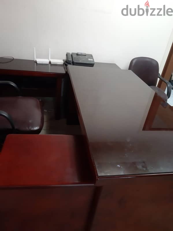 Office Desk + Chairs 4