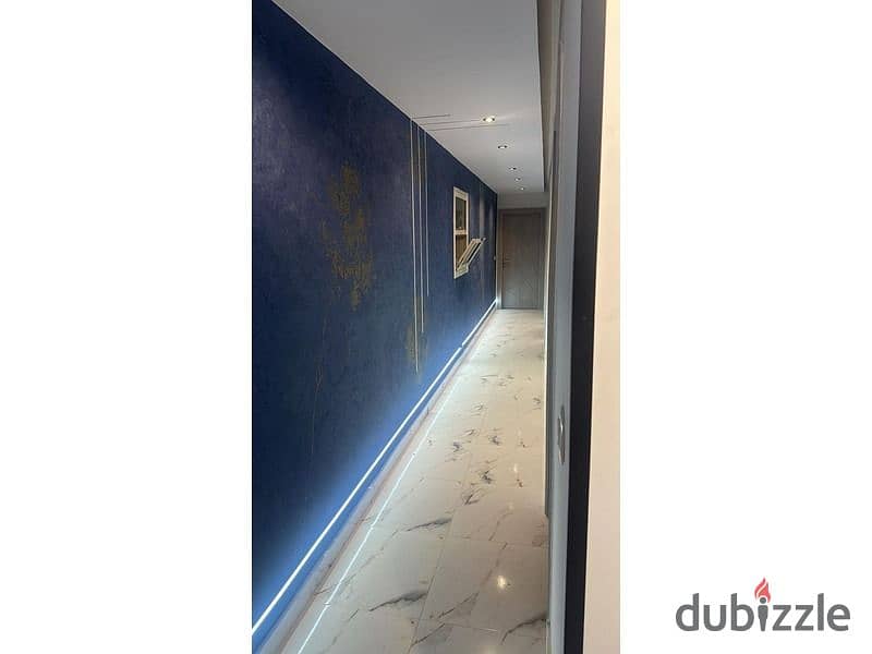 For sale apartment in Al Khamayel city Sheikh Zayed floor 1 ultralux 170 m 6