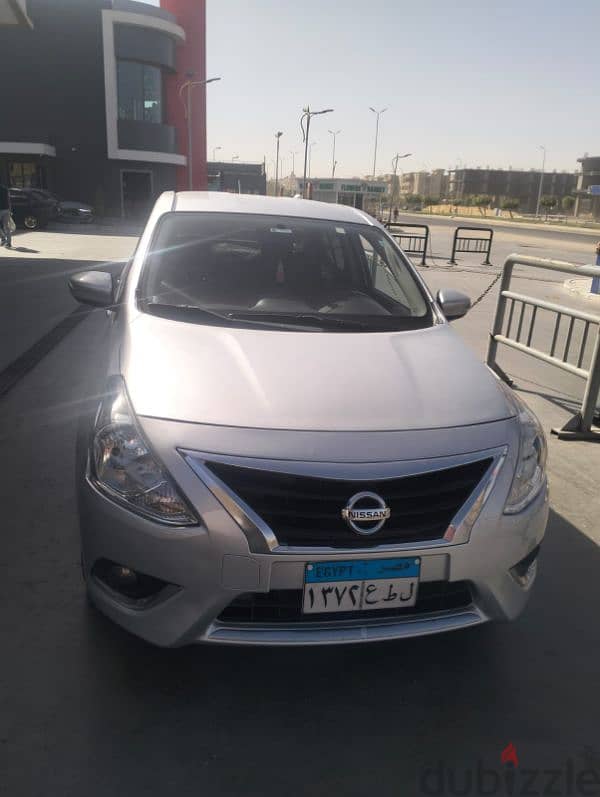 Nissan Sunny 2020 1