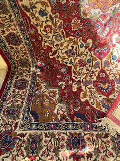 hand made carpet 0