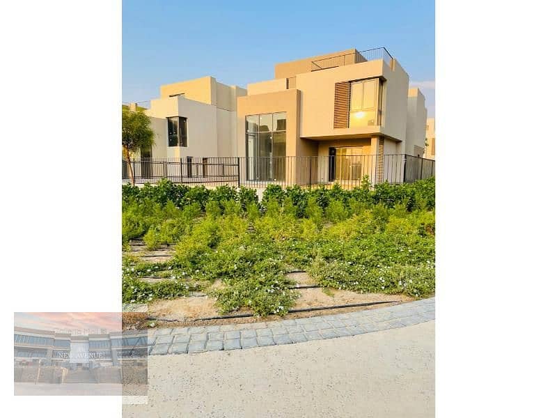 Standalone villa very prime location in Sodic East - Delivered - Installments 5