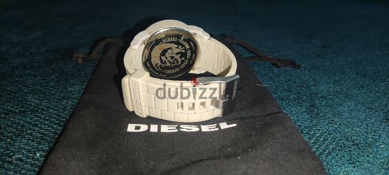 ساعة ديزل اصلي لون ابيض Diesel Original Watch 4