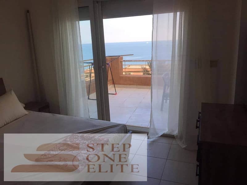 At the price of a snapshot chalet for sale (2 rooms) directly on the sea in Telal Ain Sokhna 8