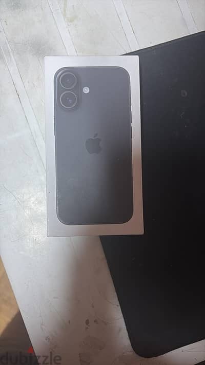 iphone 16 black