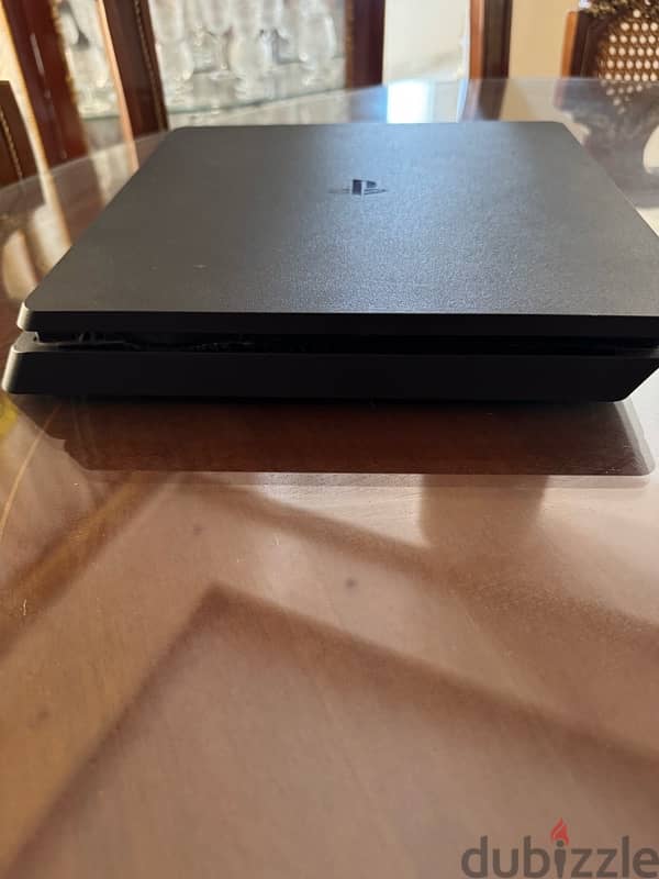 PS 4 Slim - 1 TB 2