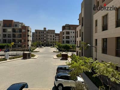 Amazing Prime location Apartment  179M  at  District 5  New Cairo