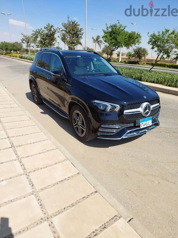 Mercedes-Benz GLE-Class 2021 1