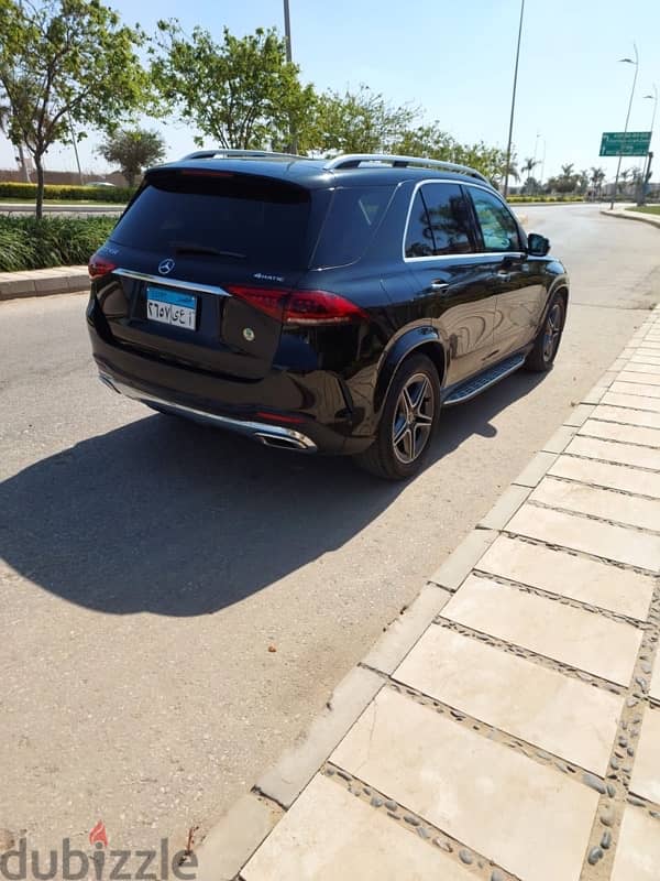 Mercedes-Benz GLE-Class 2021 3