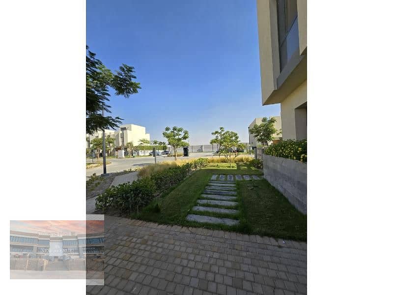 Townhouse 5 bedrooms for sale in el burouj 4