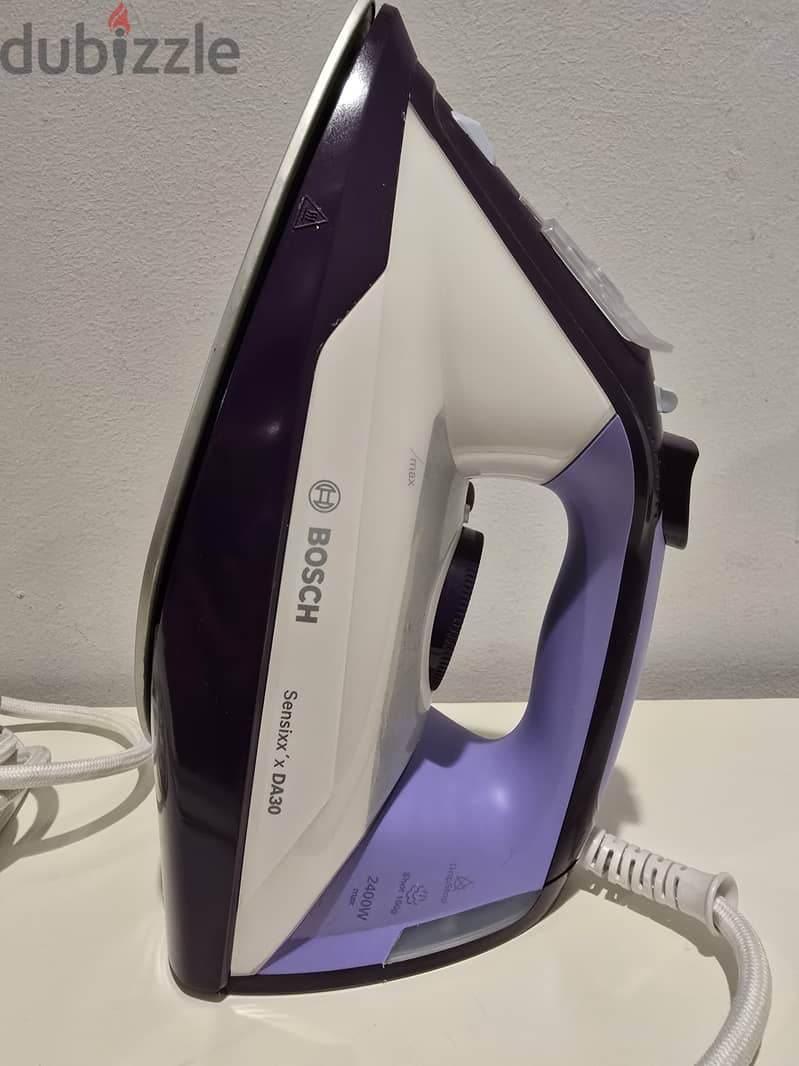 Steam Iron Bosch Sensixx'x DA30, 2400W 2