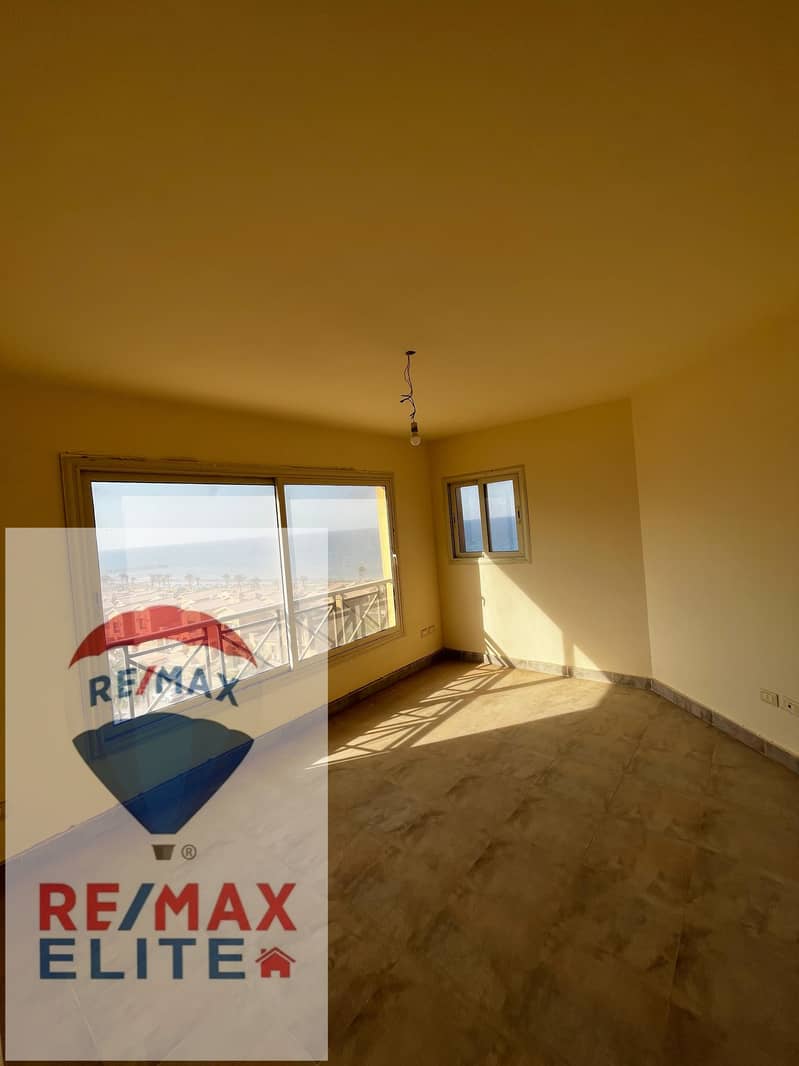 Chalet for sale ready to move in La Vista Topaz Village, Ain Sokhna, panoramic sea view  142m+roof 2