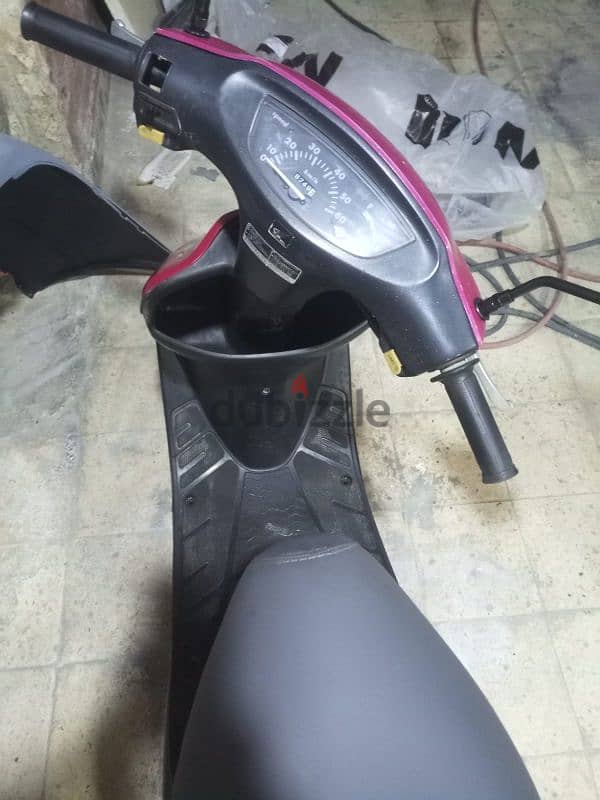 اسكوتر هوندا 50CC 3