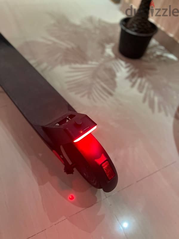 xiaomi scooter 4 lite gen 2 like new 3