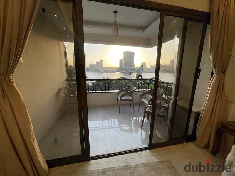 Furnished apartment on the Nile for daily rent in Abdulaziz Al Saud Street 1