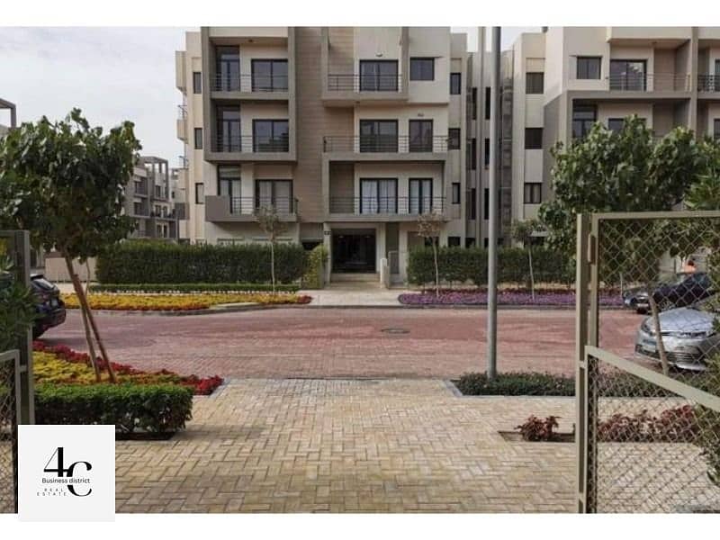 Lowest down payment Apartment 158m roof 60m north direction fully finished with Acs view landscape in al marasem fifth square new cairo 10