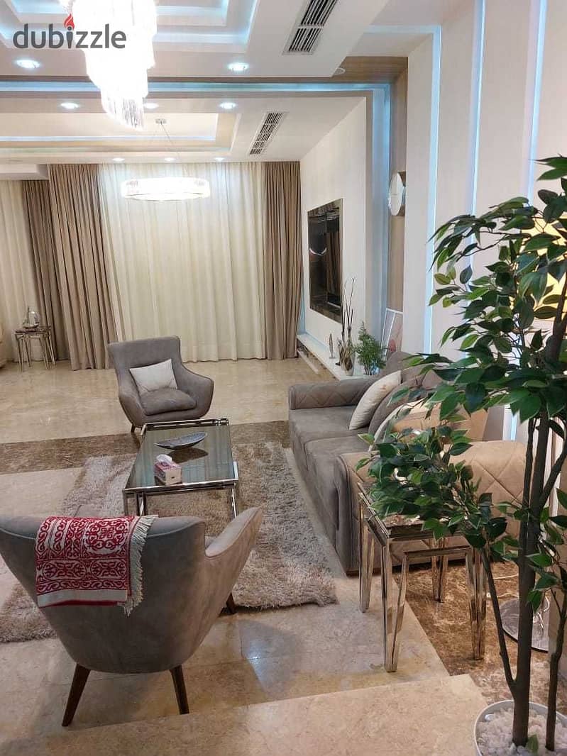 Ultra super luxury finished villa for sale with furniture in ZAYED DUNES 1