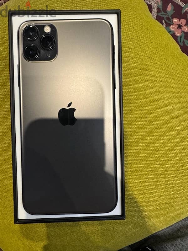 iphone 11 pro max 3