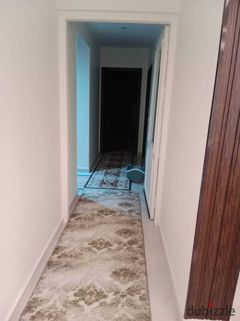 Apartment for sale with kitchen and air conditioners, Al-Tagamoa, First District  Near Al-Baghdadi Square, South Ninety, Malls and Services Area 17