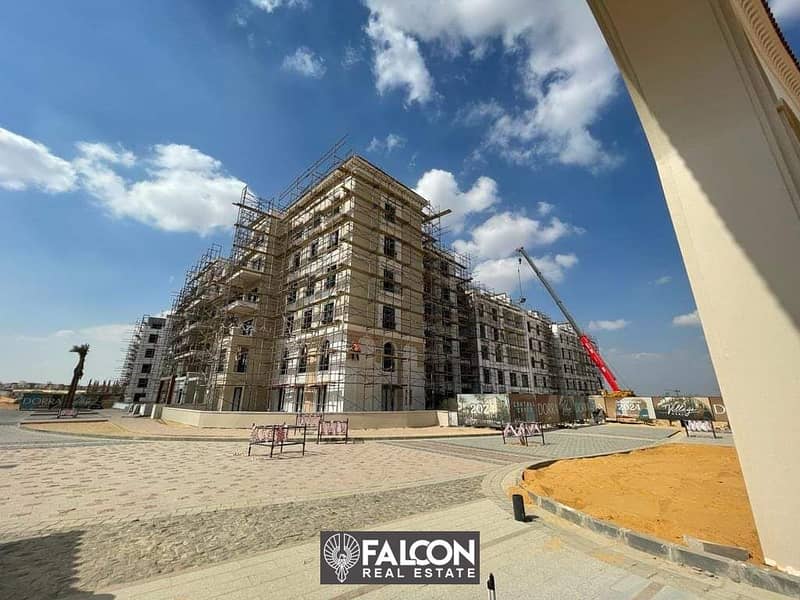 3 rooms for immediate delivery in Sheikh Zayed next to Hyper 1, fully finished with air conditioners and garage, with facilities 9