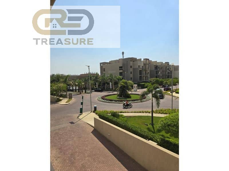 Apt for sale in Fifth Square with Acs Dp 13,698,000 7