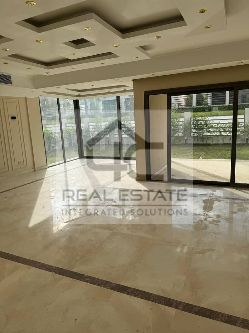 For immediate rent, a fully finished villa, 5 minutes from the American University, inside Fifth Square Compound 1