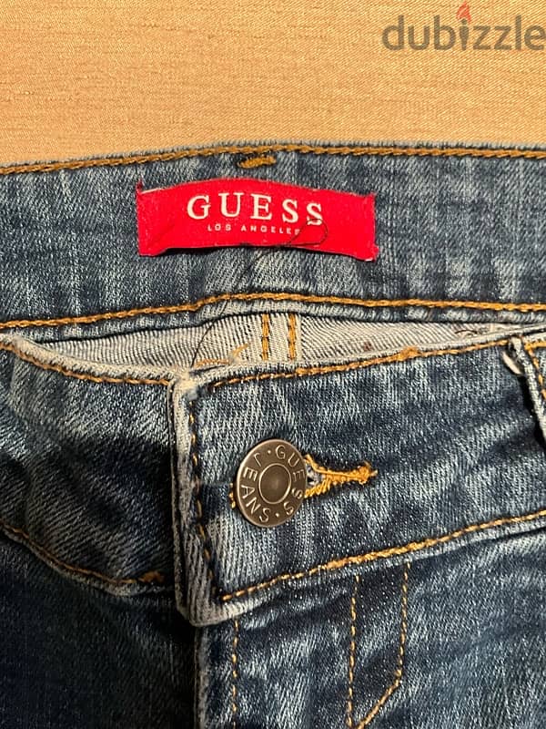 GUESS Armani Lacoste Polo Polo Boss ‏Prada Tommy TIMBERLAND Zara 5