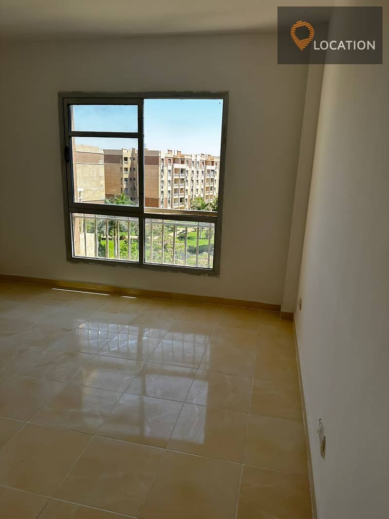 Apartment for sale with special location in madinaty at phase B11 5