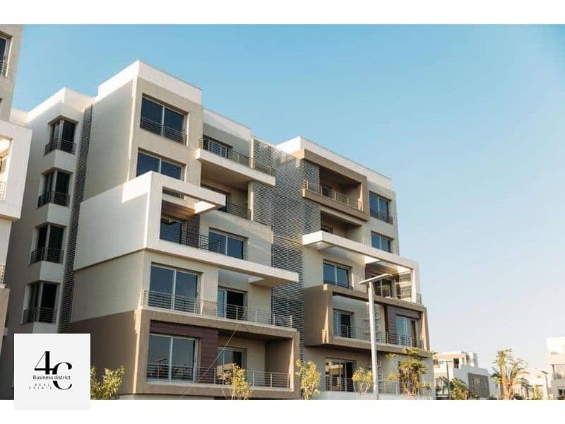 Apartment corner 172m the lowest price in market prime location on a lagoon fully finished with air conditioners installments in Palm Hills New cairo 3