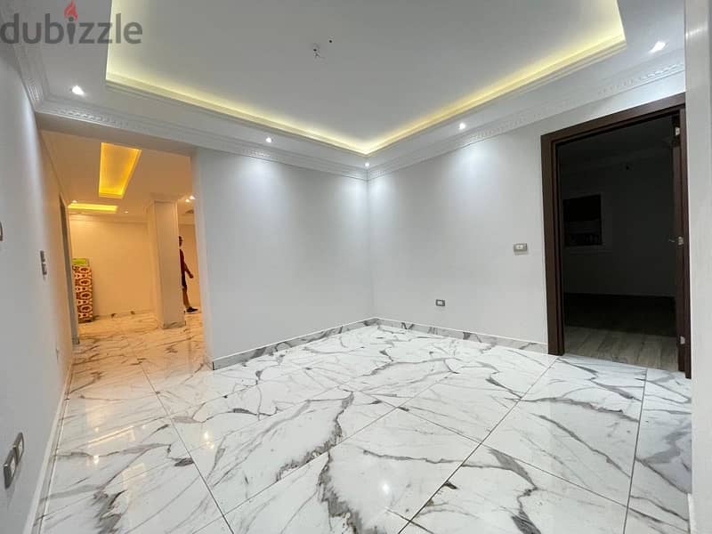 شقة للايجار كمبوند زايد ديونز الشيخ زايد ارضي بحديقةzayed dunes ground 10